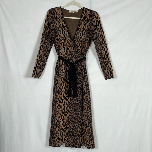 Diane Von Furstenberg Damaris Leopard Print Knit Wrap Dress Size S EUC